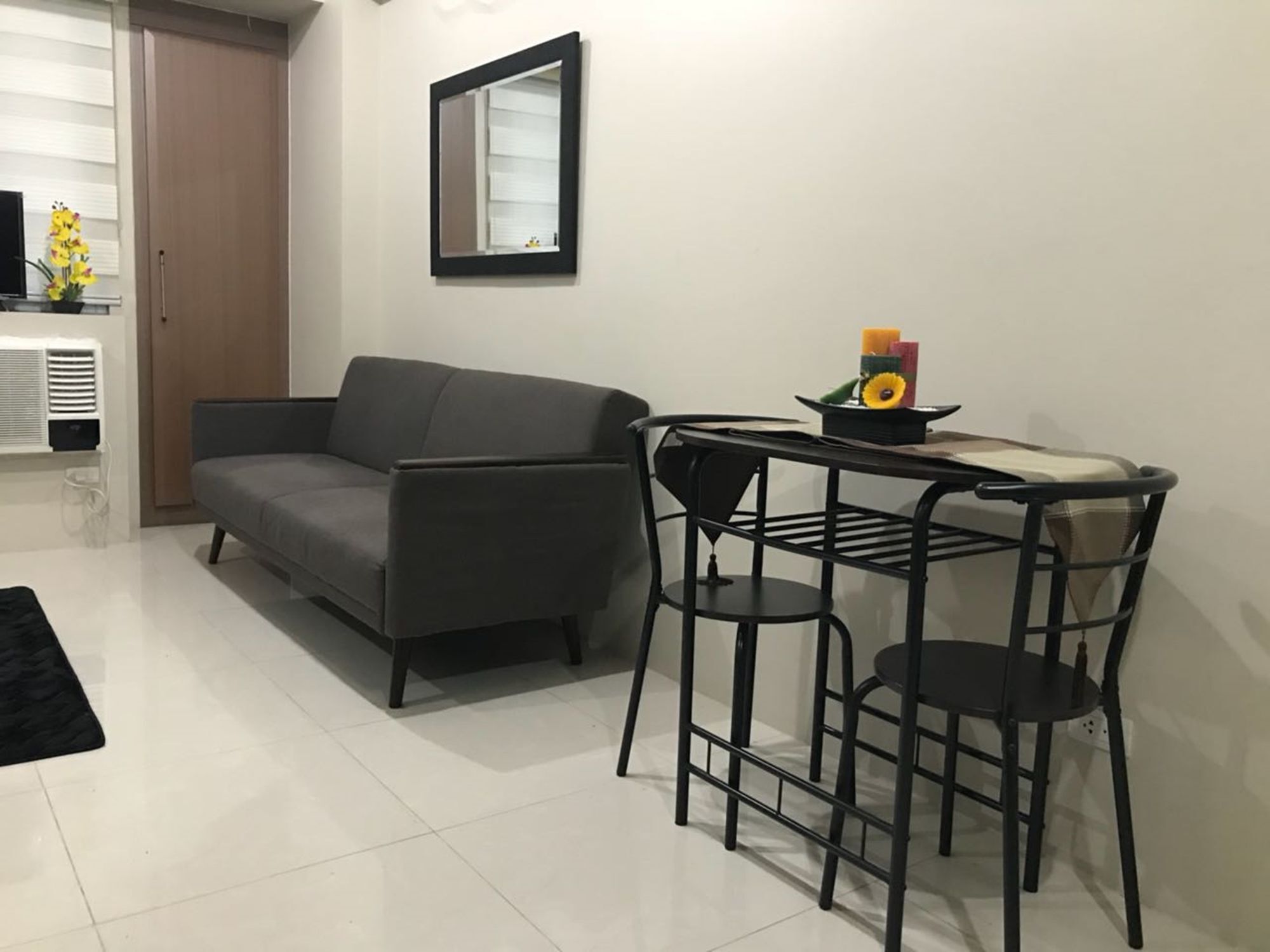One Palm Tree Apartments Manilla Buitenkant foto
