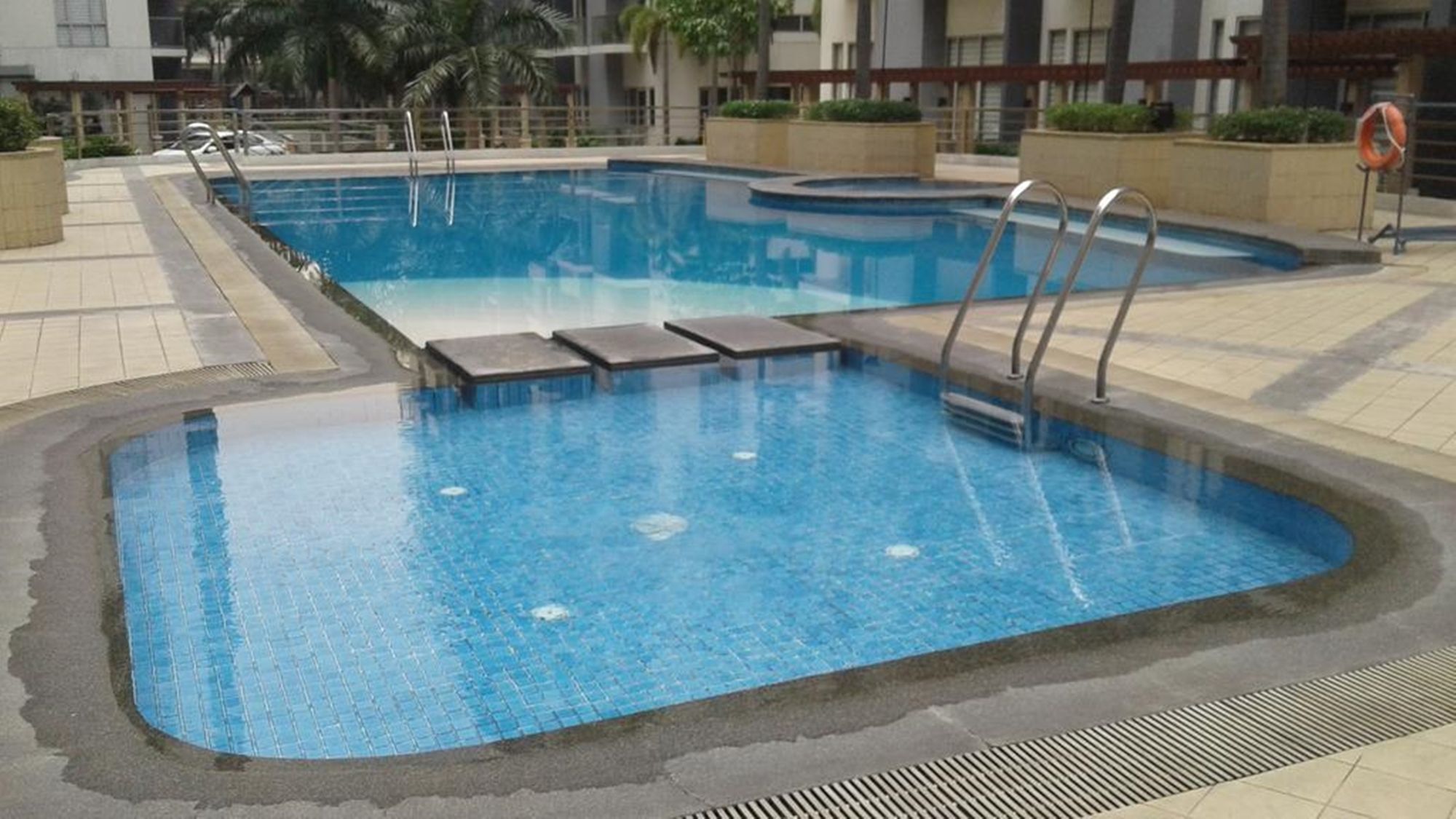 One Palm Tree Apartments Manilla Buitenkant foto